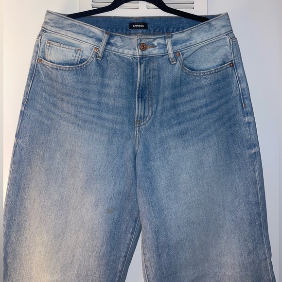 Express Wide leg High Rise Lightwash Females Size 10R - Picture 3 of 6